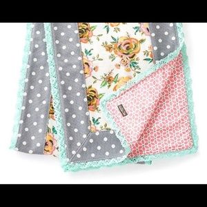 Matilda Jane Vibrant Bouquet table runner